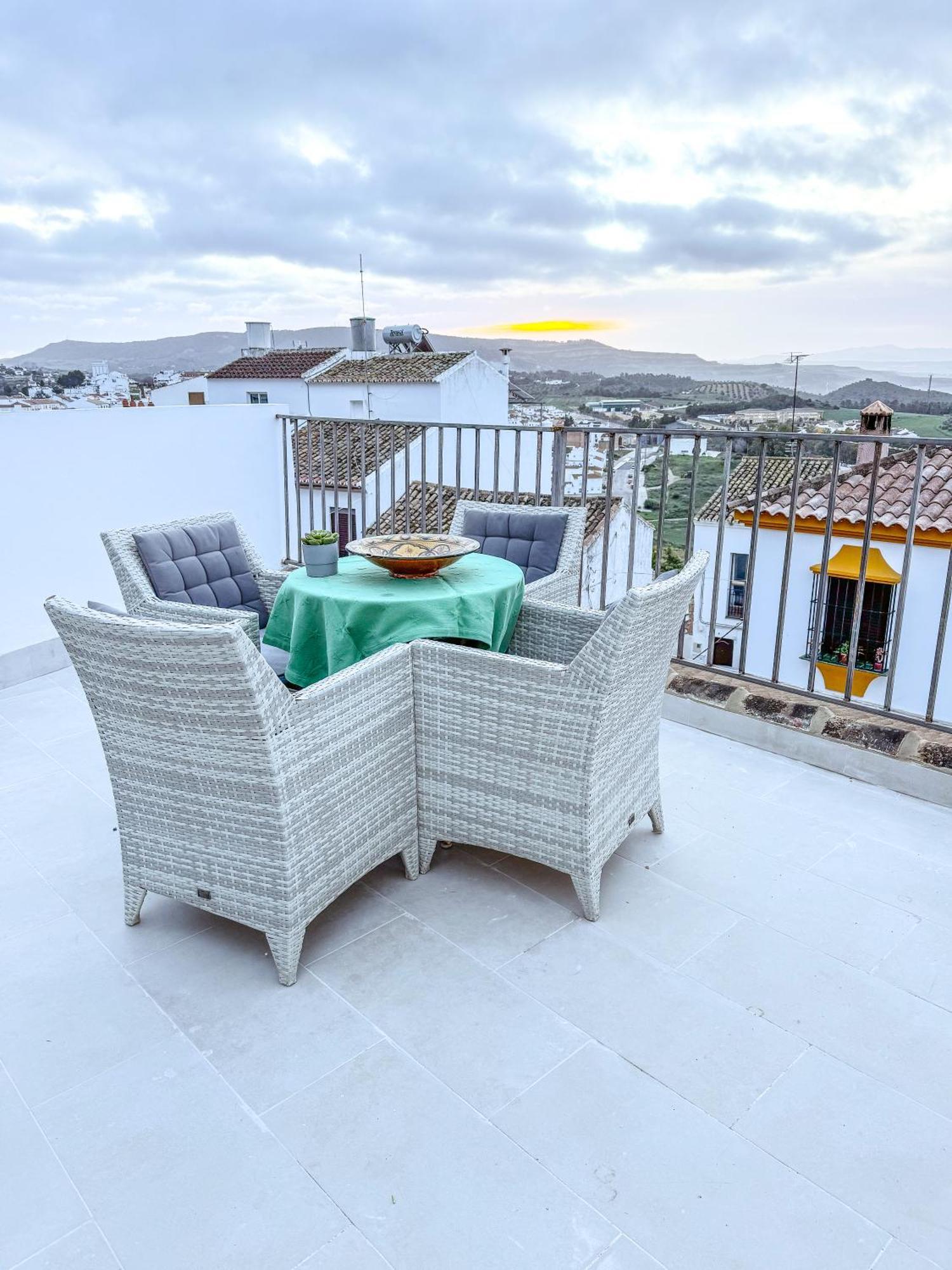 Lemon Tree Patio Villa Olvera Buitenkant foto